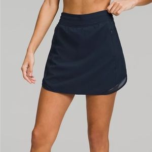 Lululemon Navy Blue Hotty Hot High-Rise Skirt Long Sz 10 NWOT